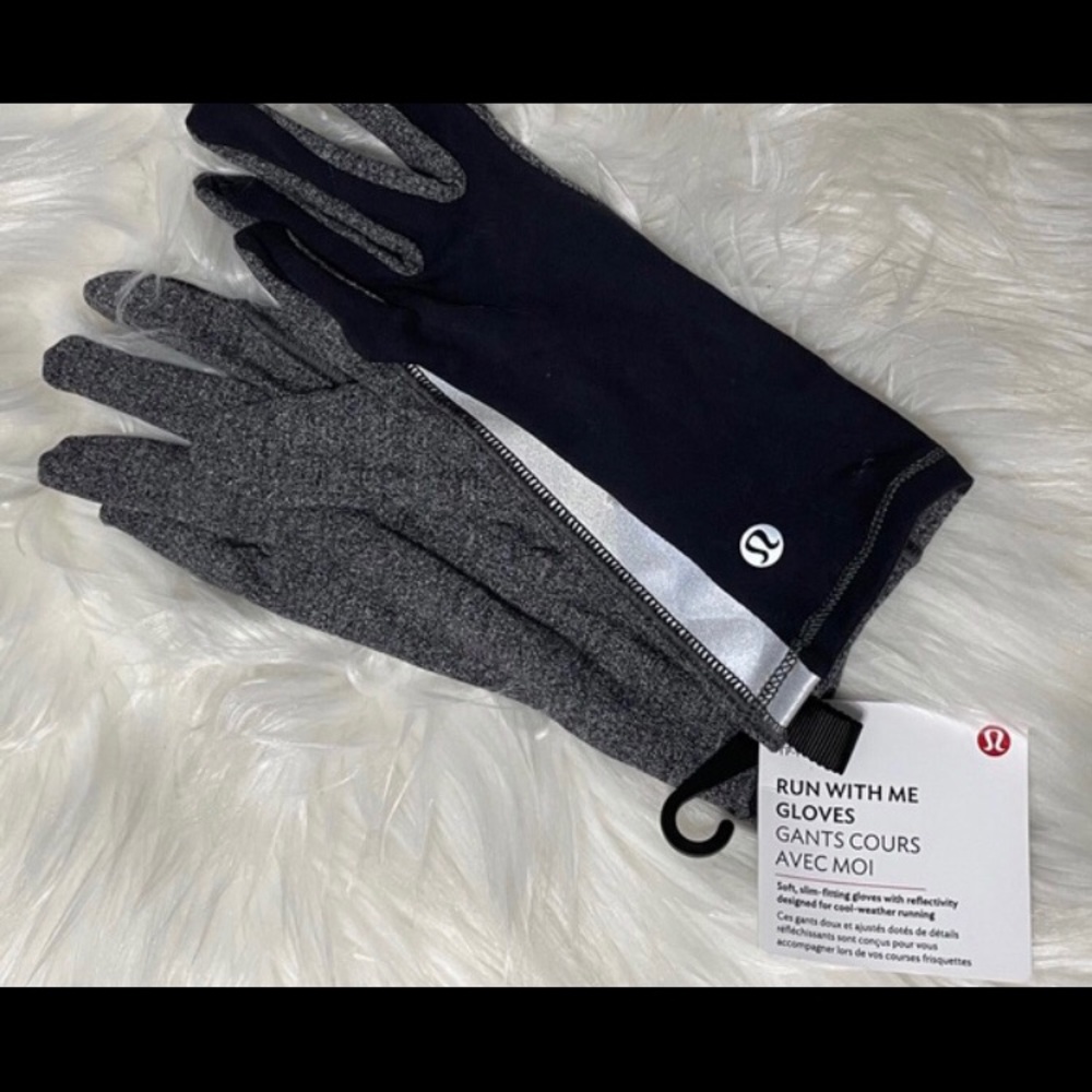 LULULEMON Run With Me Gloves
